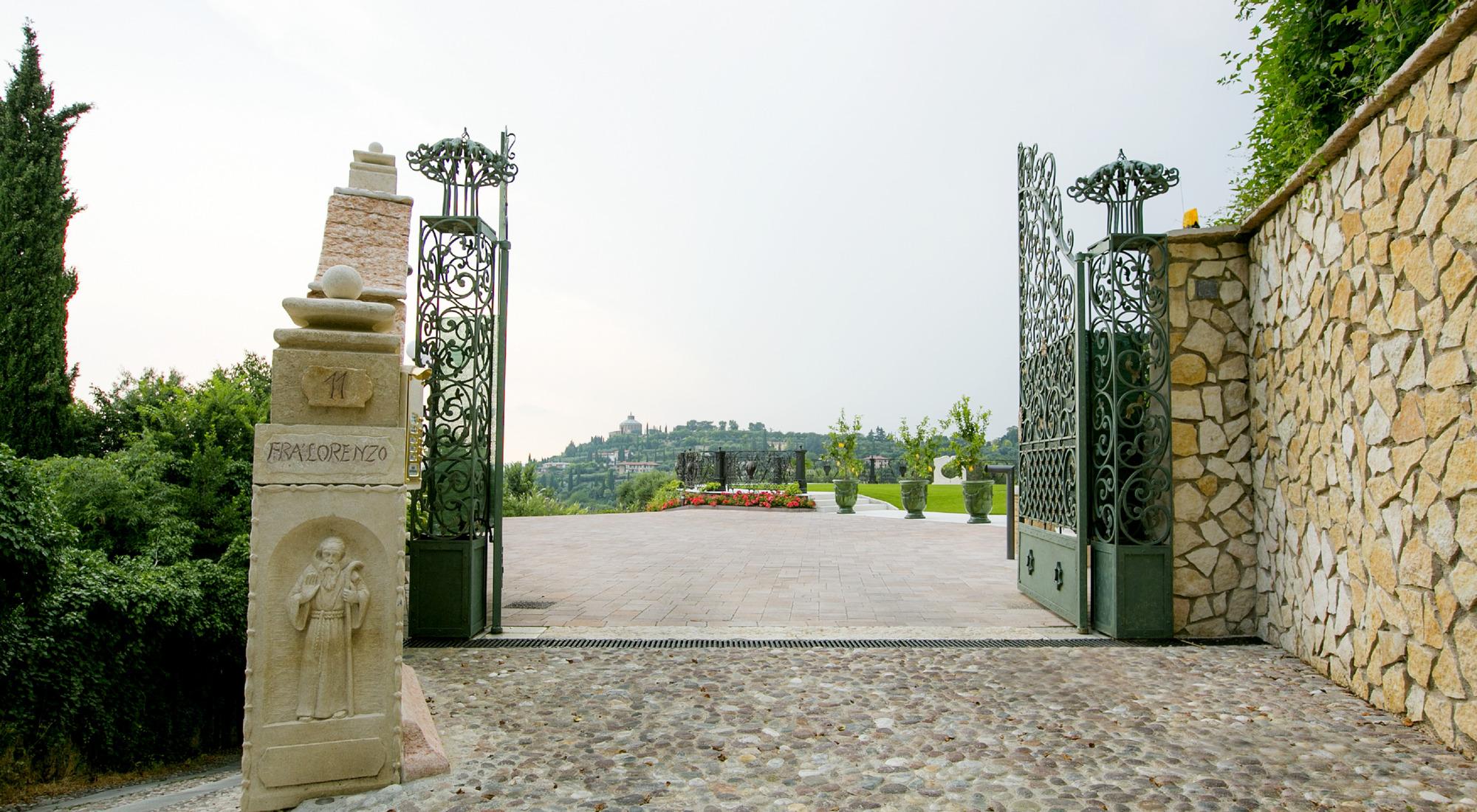 Relais Fra' Lorenzo Verona Bagian luar foto
