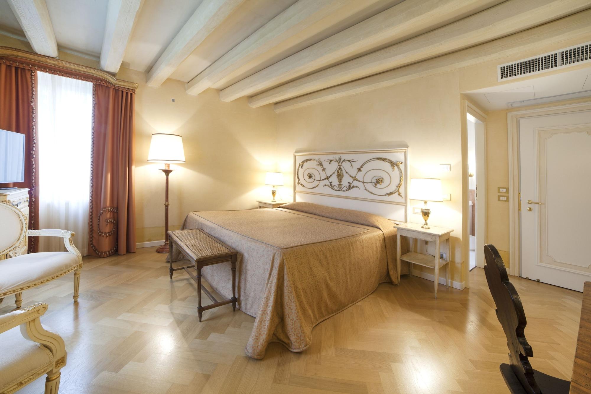 Relais Fra' Lorenzo Verona Bagian luar foto