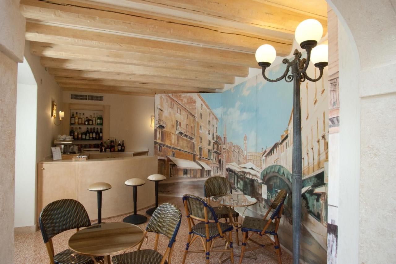Relais Fra' Lorenzo Verona Bagian luar foto